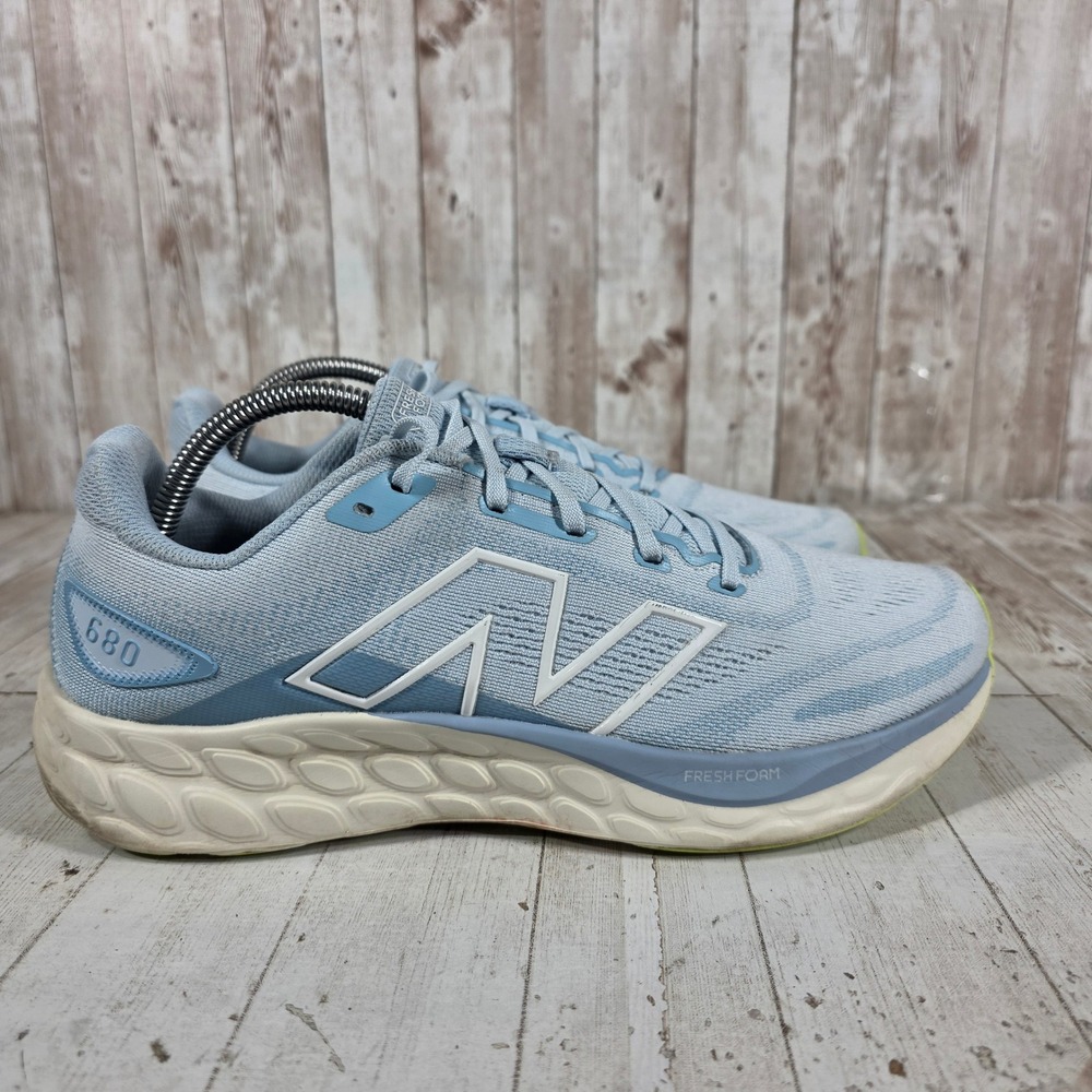 New Balance Fresh Foam 680v8 Light Blue Running Shoes W680LT8 Womens 11